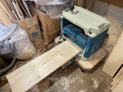 butsudai28.jpg(68546 byte)