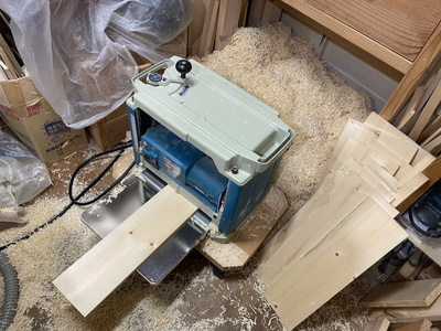 butsudai33.jpg(71618 byte)