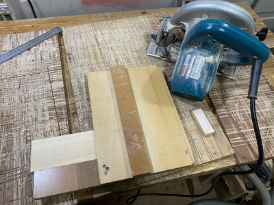 tray212.jpg(71207 byte)